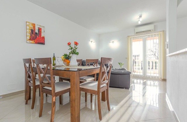 Koraca House B4