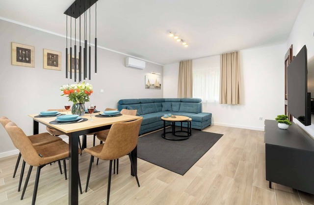 Casa Kurnik con 3 habitaciones en Domysłów