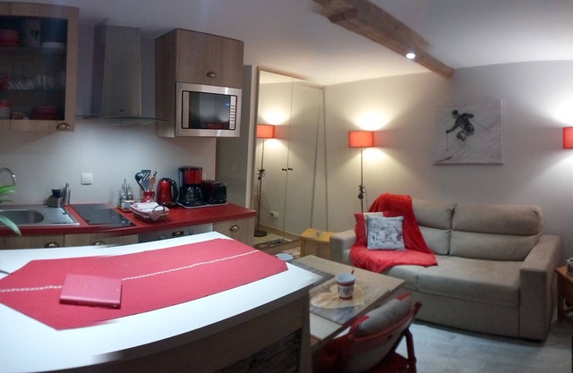 L'alpin-Savoie: bonito estudio 2pers en la planta baja de un chalet