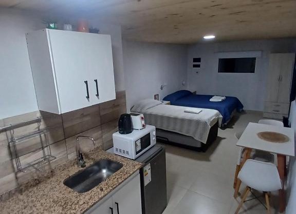 La Cascaruda Suites y Deptos