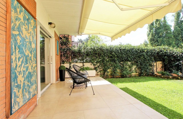 La Casina di Tre Pini – Jardín y Aparcamiento