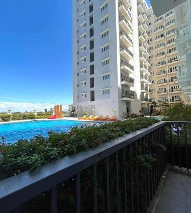 La Fayette Park Square Condominiums Comfort Cove - Iloilo
