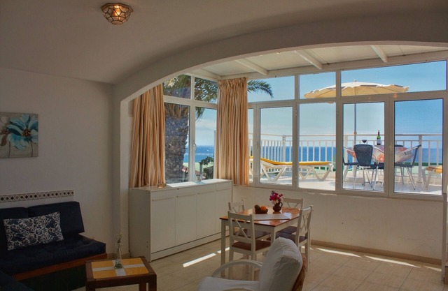 La Perla - Bungalowanlage DIRECTAMENTE junto al mar