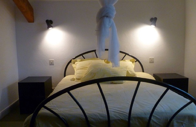 La Petite Maison - Hermosa granja de piedra restaurada en una apartada aldea francesa