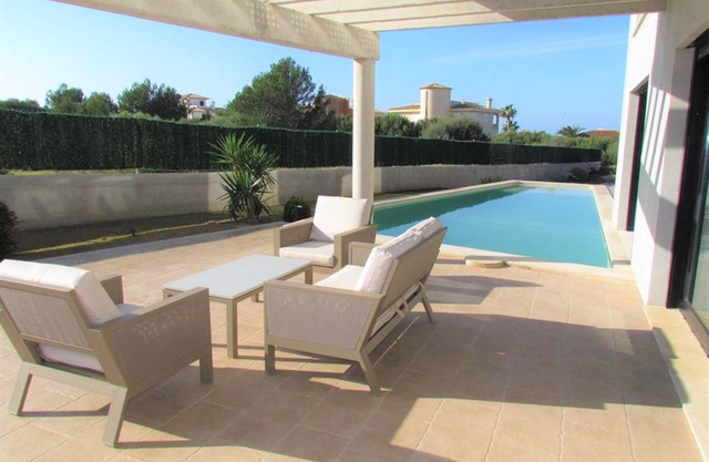 LA PRIMERA- Villa de diseño con piscina privada y mini-golf en Sa Torre. TV Satélite - WiFi Gratis