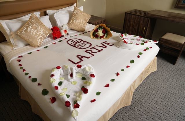 La Rive Hotels & Suites (Formerly known as Ghosn Al Banafsej)