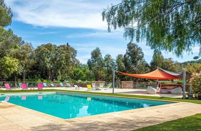 La villa Roméo, piscine et spa