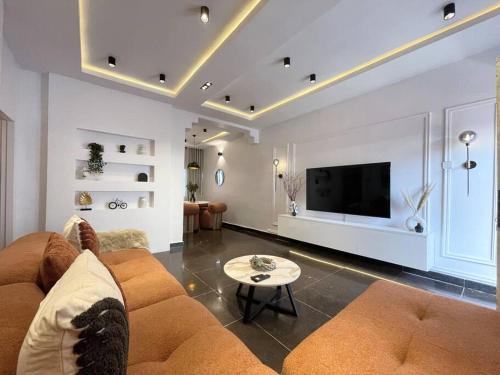 Lagos Luxury Living - Fully Serviced 3 Bedroom Apartment
