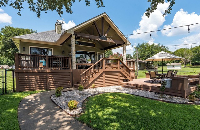 Lakefront Stay w/ Fire Pit, Grill & Private Dock