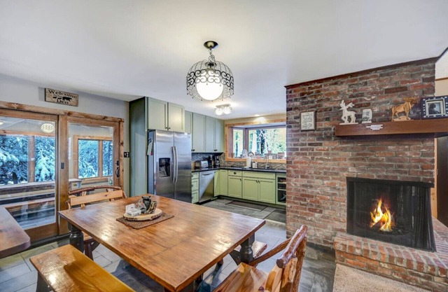 Lake harmony estates cozy spacious amenities