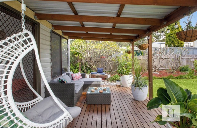 Lake Macquarie Escape - Cottage close to lake/shops