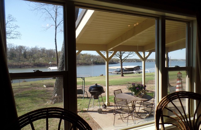 "Ir a saltar en el lago" Get-Away, cabaña frente al lago en Grand Lake Of The Cherokees