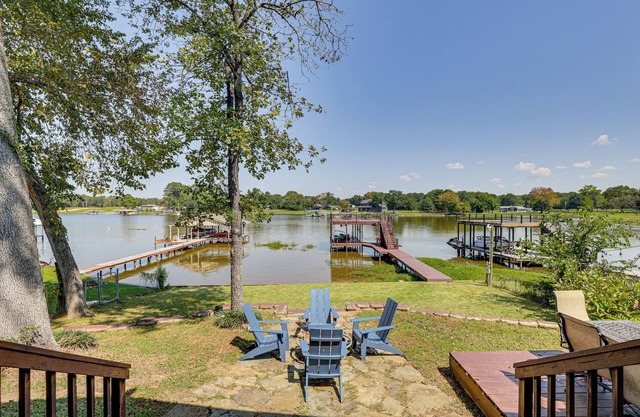 Lakefront Escape w/Game Room & Dock in Mabank!