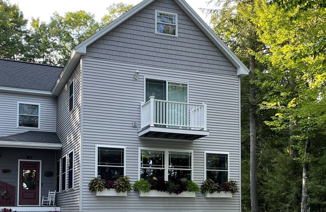 Casa frente al lago en el hermoso lago Big Sebago