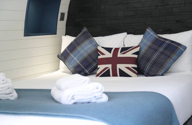 Lodge-Premium-Habitación con desagüe-Vista al Lago