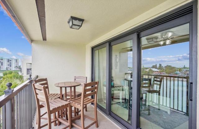 Land's End 3-405 Bay Front - Premier