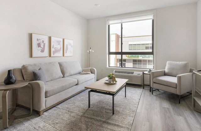 Landing | Spectacular 1BD, Rooftop Lounge