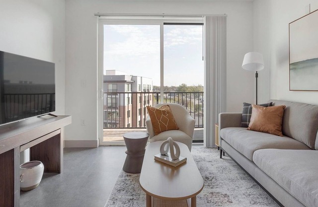 Landing | Spectacular 2BD, Gym, Clubhouse
