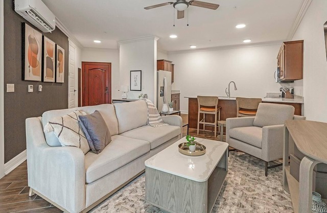 Landing at Carson Street Towers - 1 Bedroom in ...