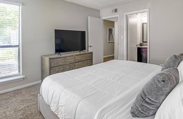 Landing at The Vale - 2 Bedrooms in Cordova