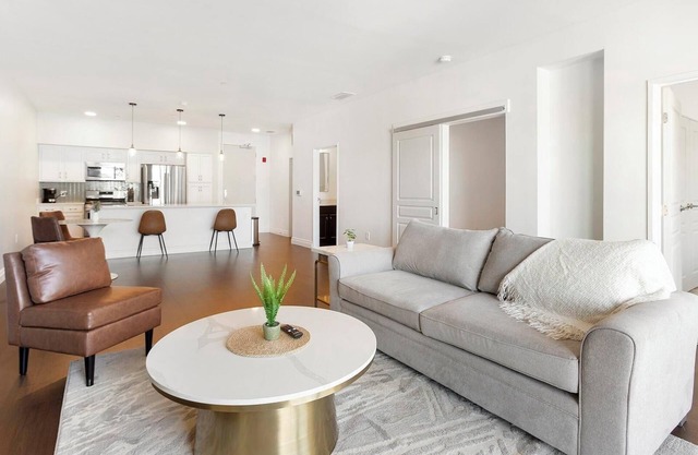 Landing at La Collina - 1 Bedroom in University...