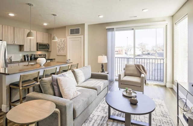 Landing at Vanguard - 1 Bedroom in Newberry