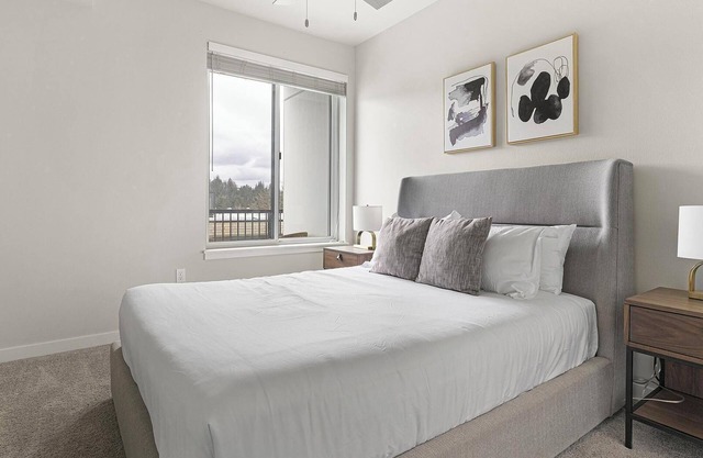Landing at Marquam Heights - 1 Bedroom in South...