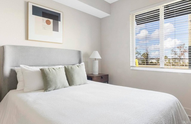 Landing | Beautiful 2BD, Gym, Clubhouse