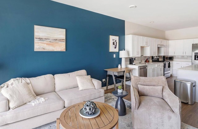 Landing at Willow Glen Lofts - 1 Bedroom in Wil...