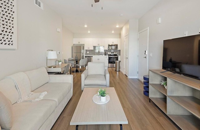 Landing | Spectacular 2BD, Pool, Rooftop Lounge