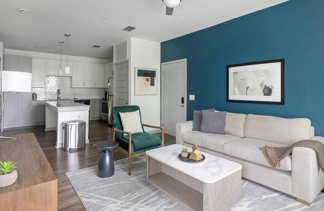 Landing | Stunning 1BD, Gym, Yoga Studio