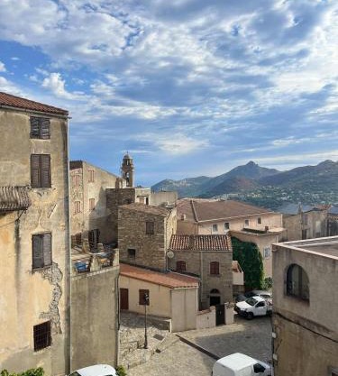 Large apartment in Lavatoggio