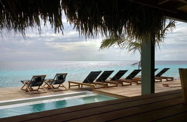 Gran Eco Beach House Capacidad para hasta 8 directamente en el océano