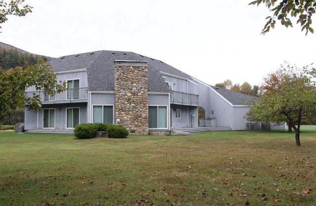 Gran casa familiar cerca de Bromley, montañas Stratton