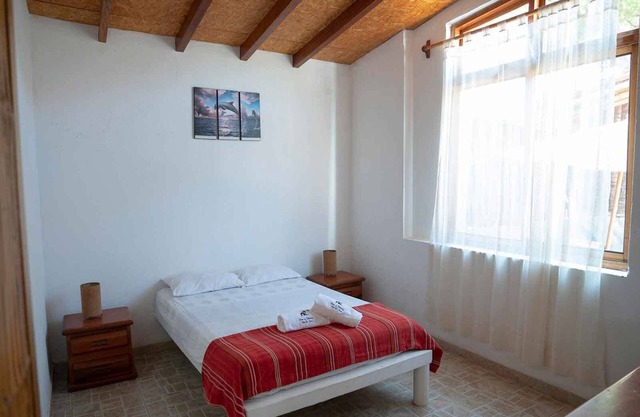 Gran Casa Familiar con Piscina (Cerca de la playa en zona centrica)