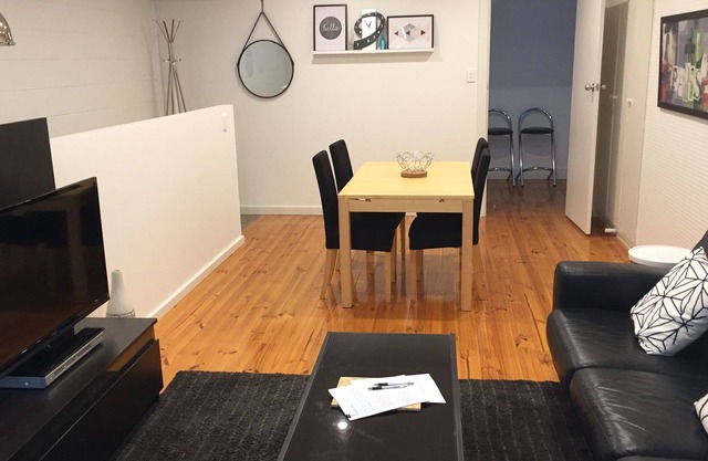 Large Glenelg 2bd Apartment - ELEVACIÓN