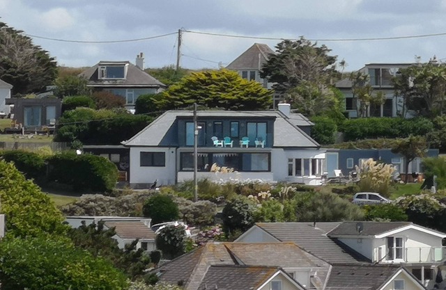 Casa grande con vistas al mar en la costa norte de Cornualles, a 400 metros de la playa de Mawgan Porth