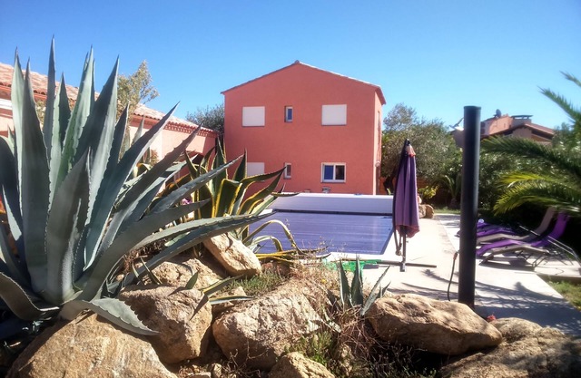 LAROQUE DES ALBERES "EL PACHA"