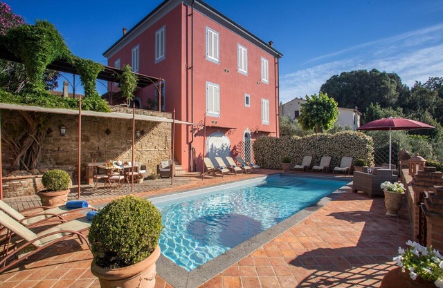 Lujosa villa en Peccioli