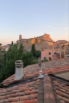 Le Acacie Apartment Lari Vista Castello