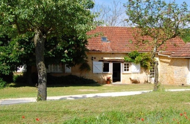 LE FOURNIL Encantadora casa de campo con piscina
