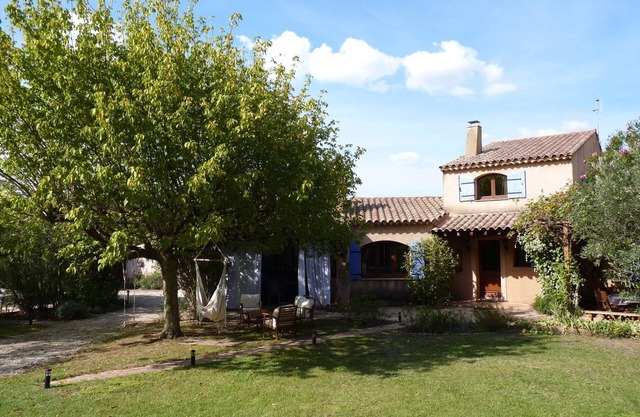 apartamento con piscina Provenza occitana