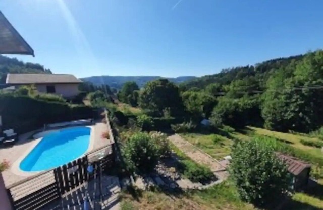 Le Héron de l'Etang - Appt vue montagne - Piscine