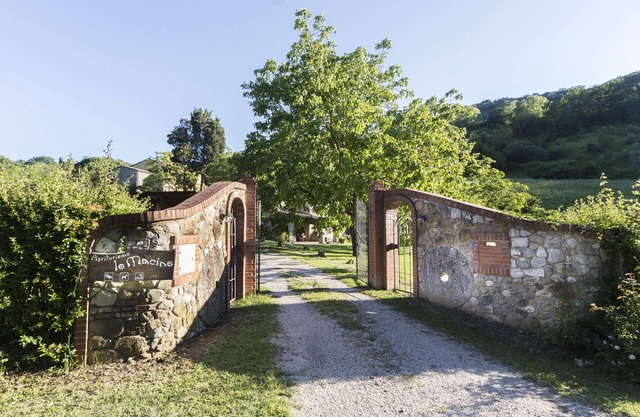 Magnífica villa privada con jardín y piscina