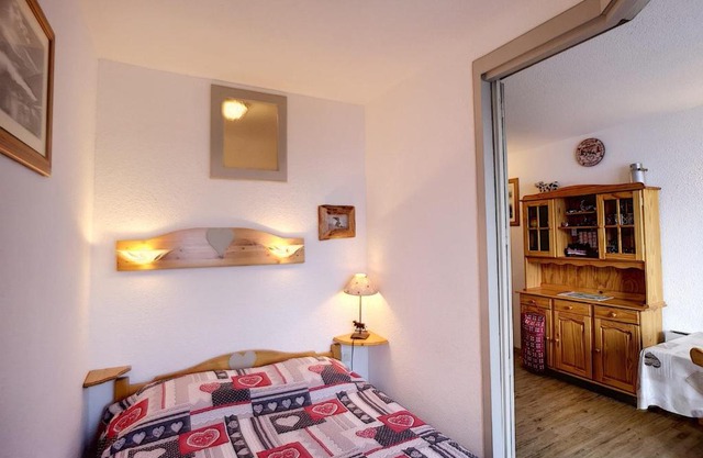 Les Menuires: Appart 2 pièces+Coin Montagne, 5 pers, Ski aux pieds, Balcon, Ascenseur - FR-1-178-116
