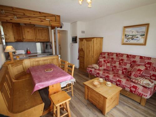 Les Saisies - Charmant 2 Pièces avec Balcon et Casier à Skis - FR-1-293-120