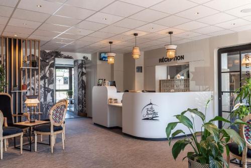 Les Treize Assiettes - Hôtel & Restaurant