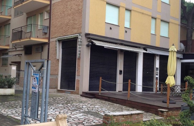 ZONA PEATONAL MUY CENTRICA LIDO DEGLI ESTENSI