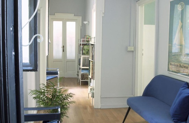 Liberty Two-Room Apartment in Porta Venezia