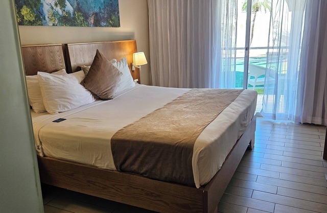 Lifestyle Tropical Beach Resort & Spa Jr. Suite in wonderful Puerto Plata